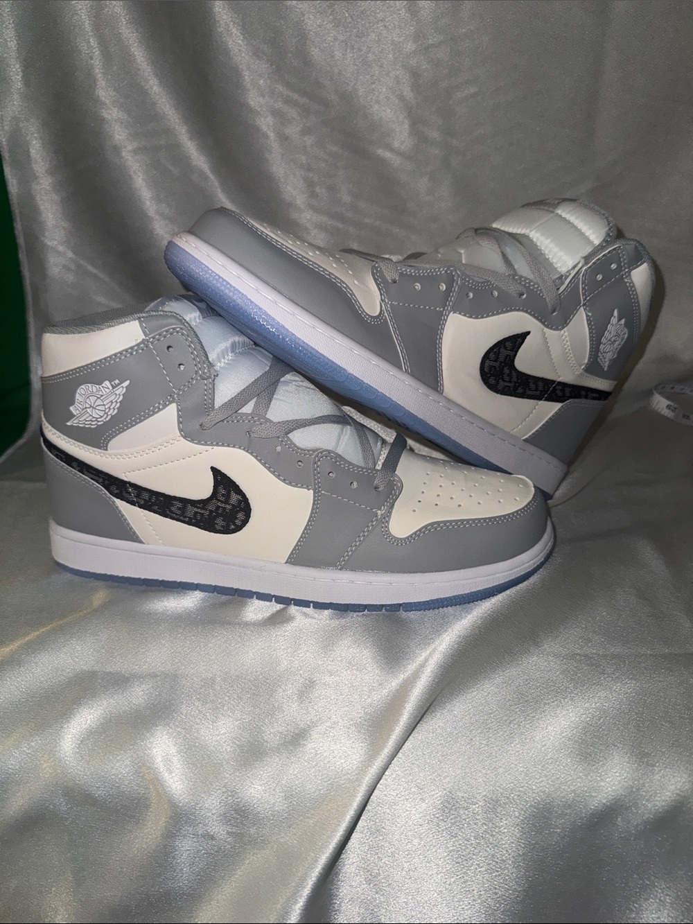 New! Nike Air Jordan 1 Mid White Grey with Black Swoosh